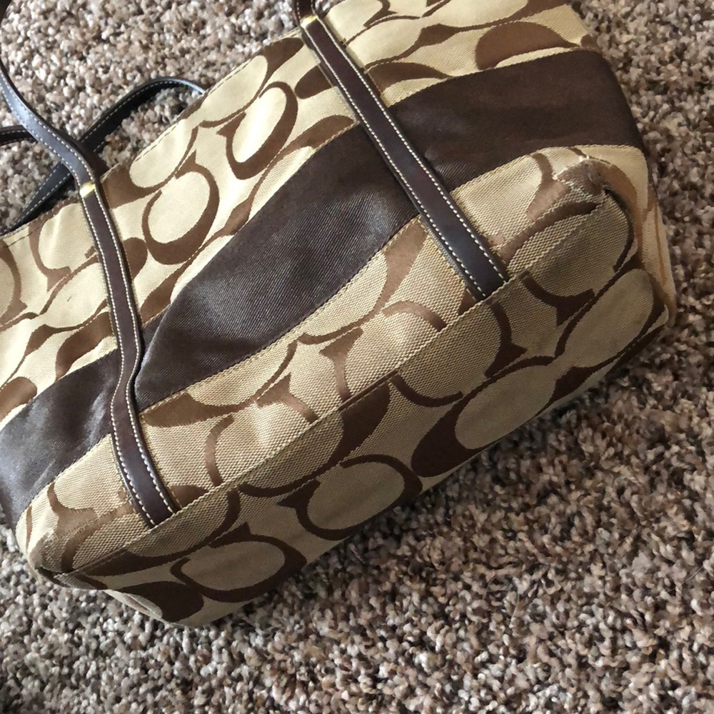 Coach Purse - Picture 5 of 5